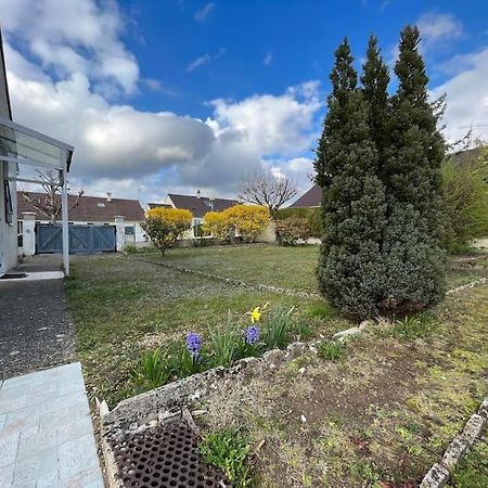 Maisonnette - Jardin Exterieur Champagne-sur-Seine Bagian luar foto