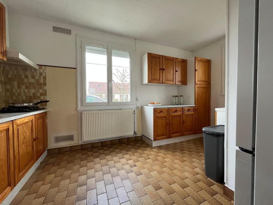 Maisonnette - Jardin Exterieur Champagne-sur-Seine Bagian luar foto