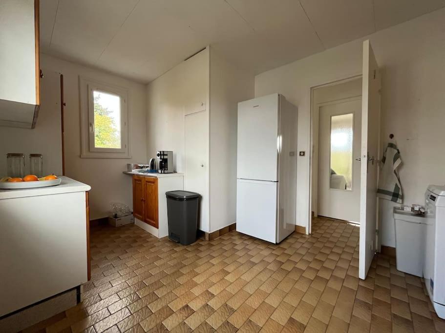 Maisonnette - Jardin Exterieur Champagne-sur-Seine Bagian luar foto