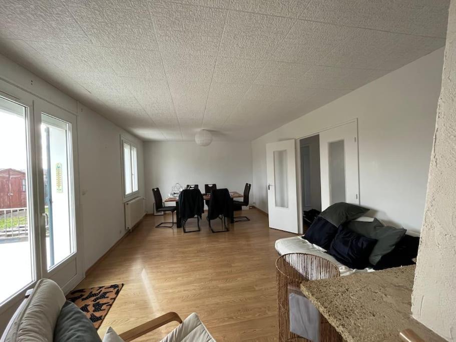 Maisonnette - Jardin Exterieur Champagne-sur-Seine Bagian luar foto