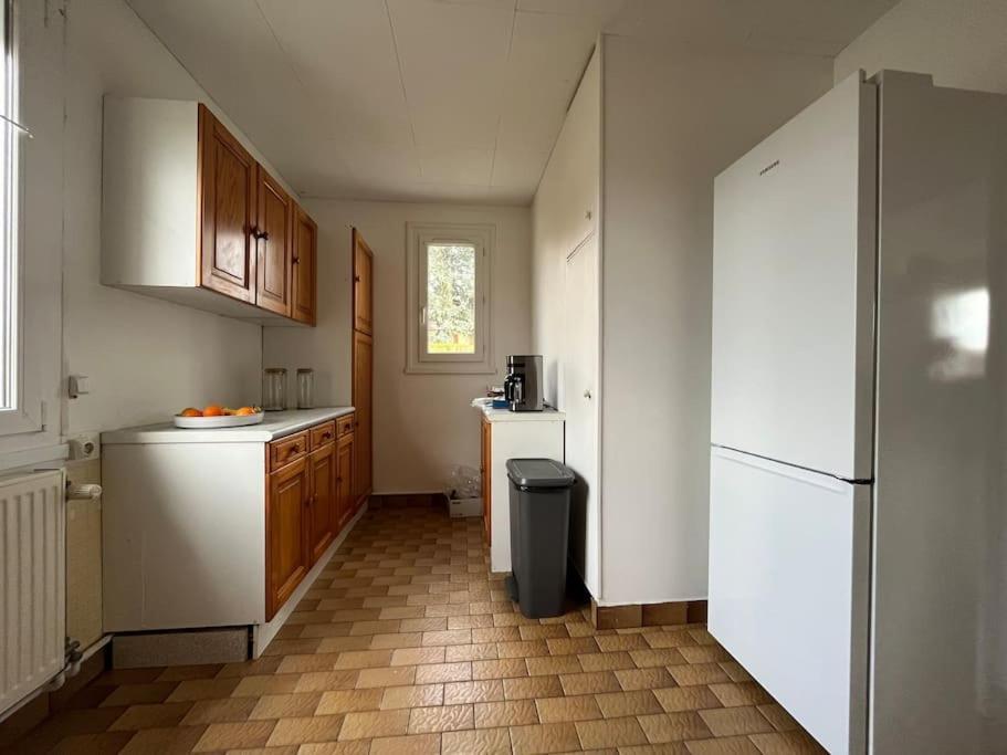Maisonnette - Jardin Exterieur Champagne-sur-Seine Bagian luar foto